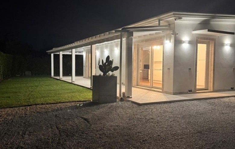 Villa singola in vendita a Massa