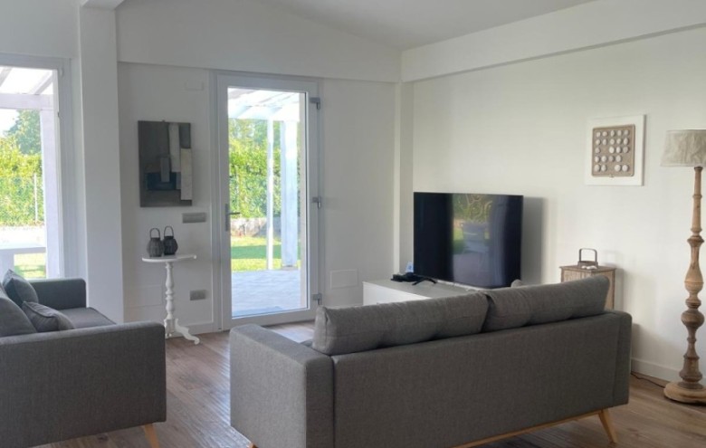 Villa singola in vendita a Massa