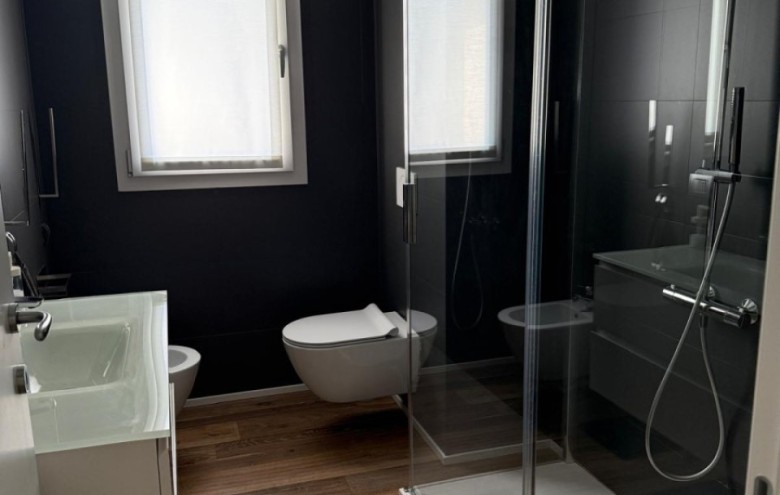 Villa singola in vendita a Massa