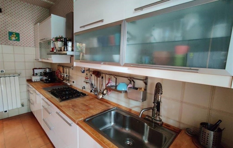 Appartamento in vendita a Massa