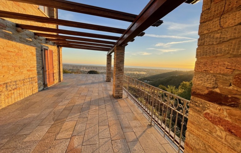 Rustico in vendita a Pietrasanta