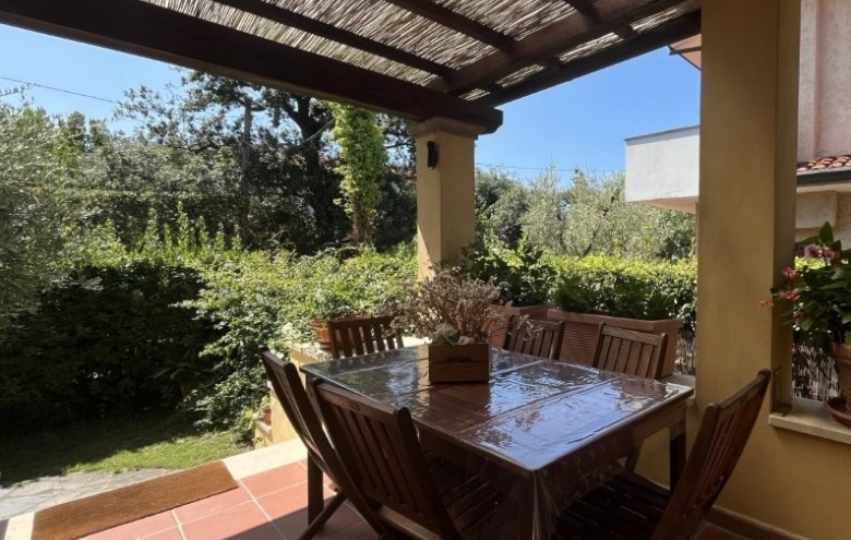 Villa singola in vendita a Pietrasanta