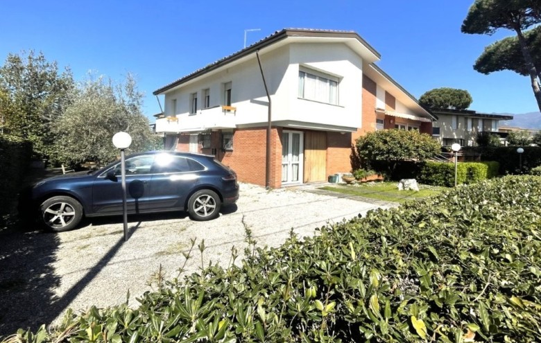 Villa singola in vendita a Pietrasanta