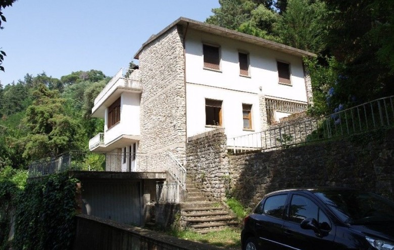 Villa singola in vendita a Massarosa