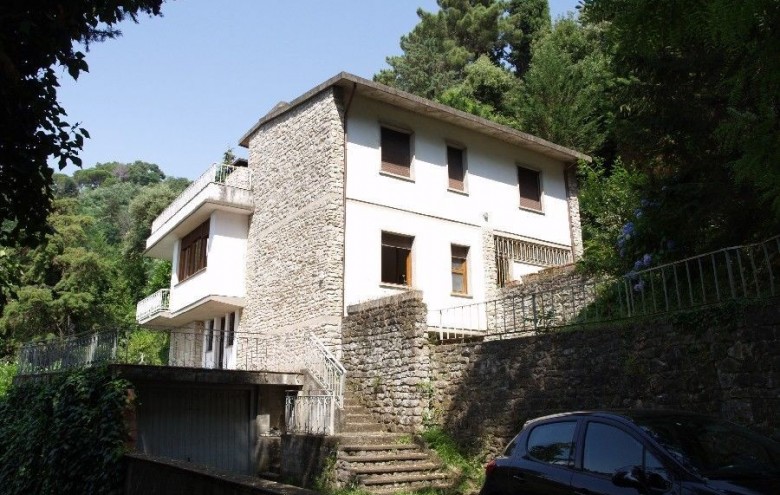 Villa singola in vendita a Massarosa