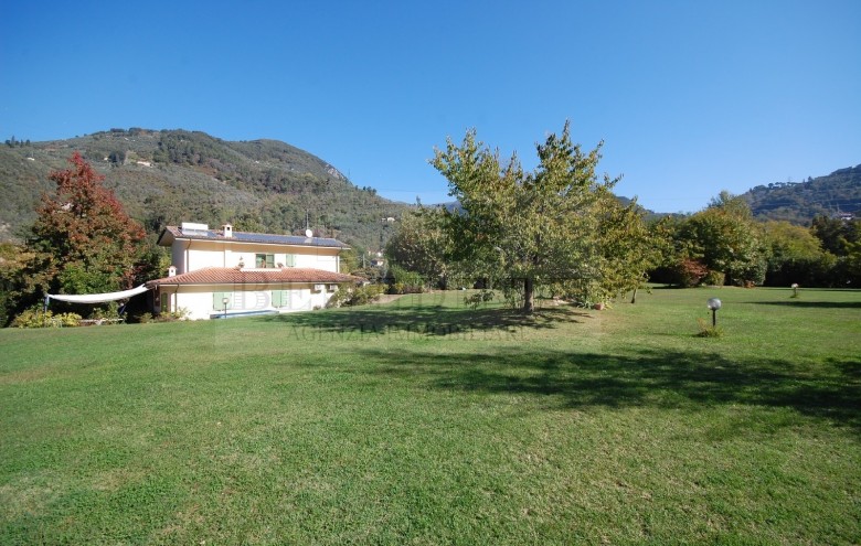 Villetta a schiera in vendita a Pietrasanta