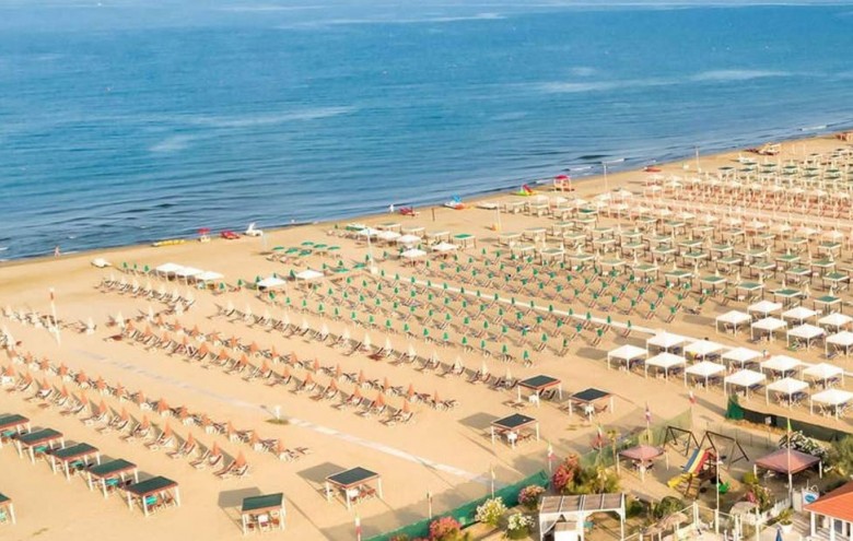 Attività Commerciale in vendita a Pietrasanta