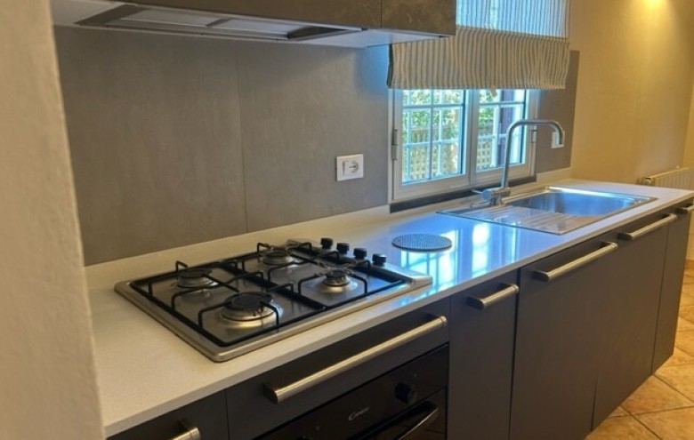 Villa singola in affitto a Pietrasanta