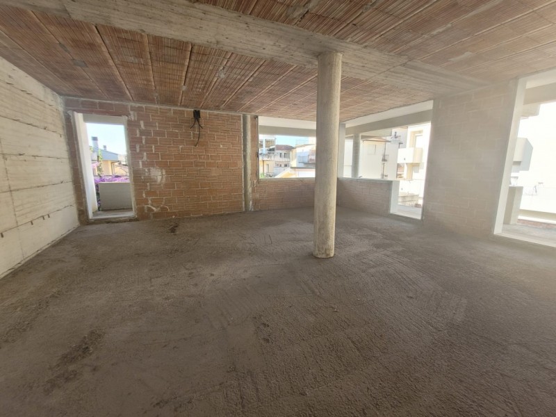 Stabile - Palazzo in vendita a Viareggio