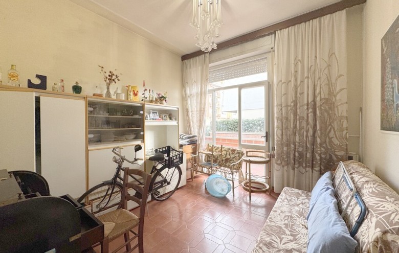 Appartamento in vendita a Viareggio