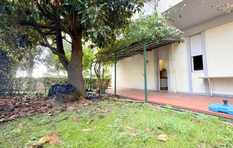 Appartamento in vendita a Viareggio