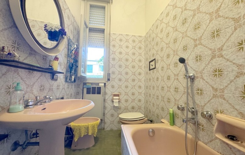 Appartamento in vendita a Viareggio