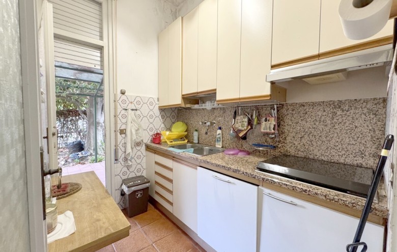 Appartamento in vendita a Viareggio