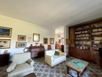 Villa singola in vendita a Viareggio