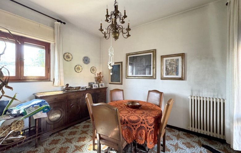Villa singola in vendita a Viareggio