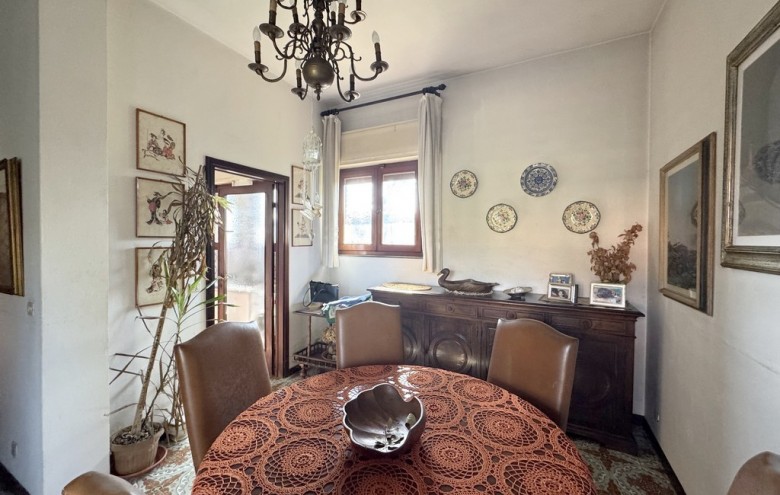 Villa singola in vendita a Viareggio