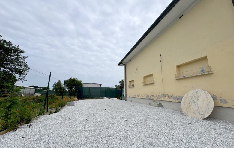 Villa singola in vendita a Viareggio