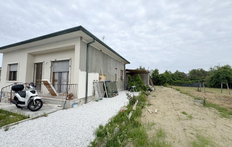 Villa singola in vendita a Viareggio