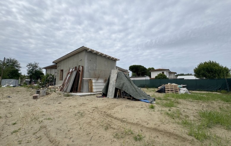 Villa singola in vendita a Viareggio