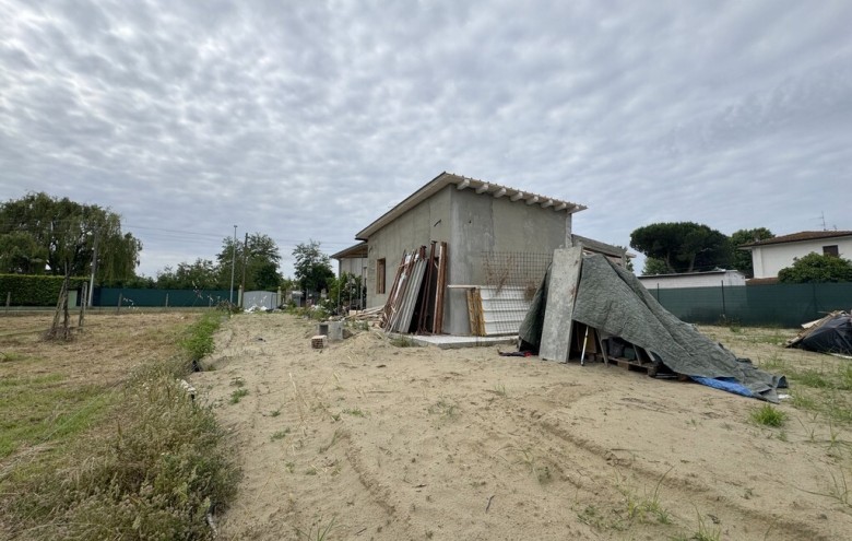 Villa singola in vendita a Viareggio