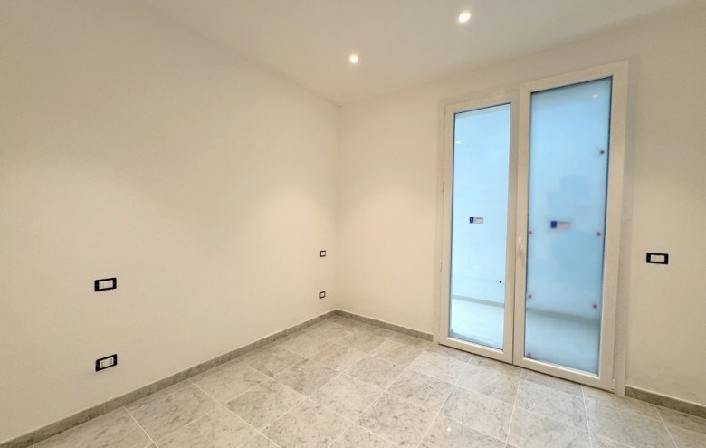 Appartamento in vendita a Viareggio