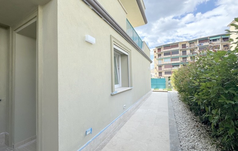 Appartamento in vendita a Viareggio