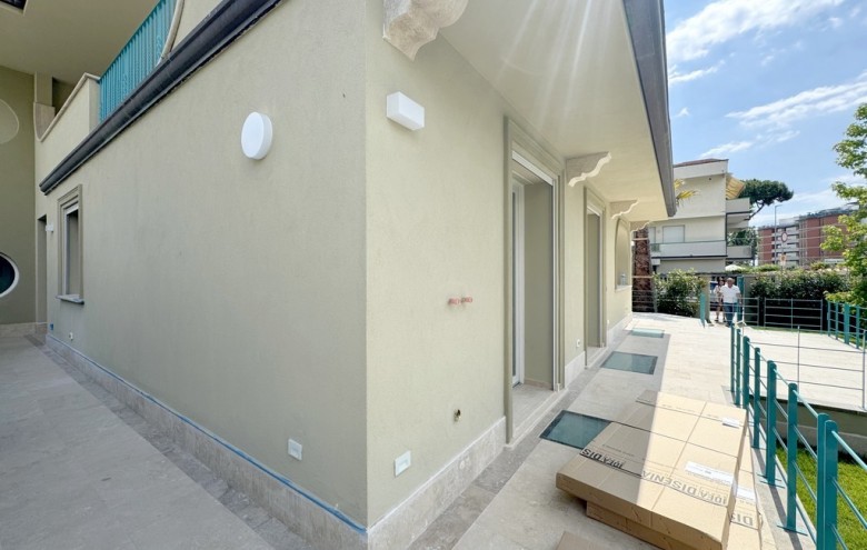 Appartamento in vendita a Viareggio