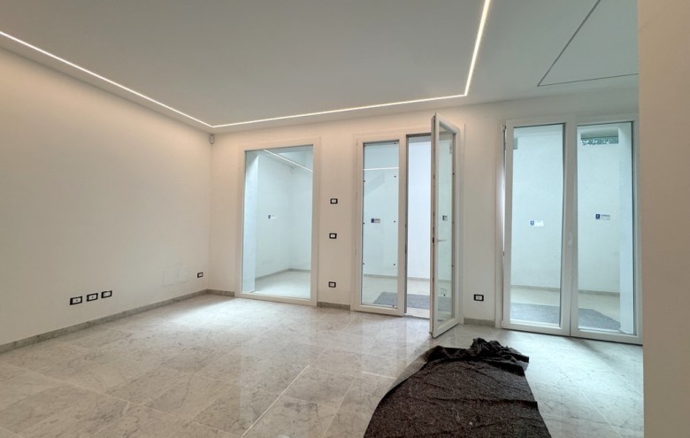 Appartamento in vendita a Viareggio