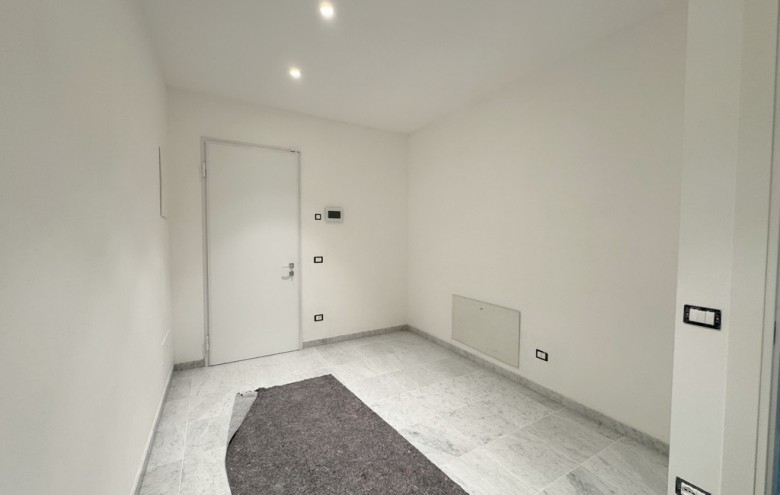 Appartamento in vendita a Viareggio