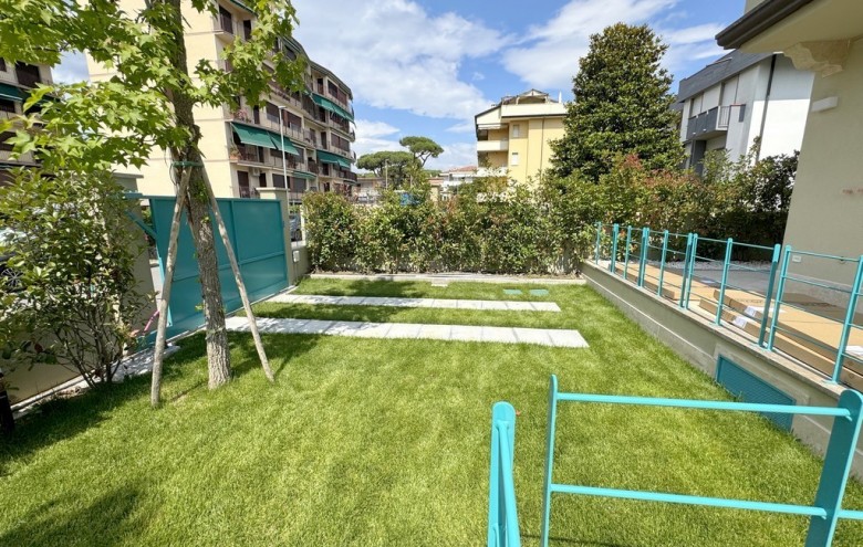 Appartamento in vendita a Viareggio