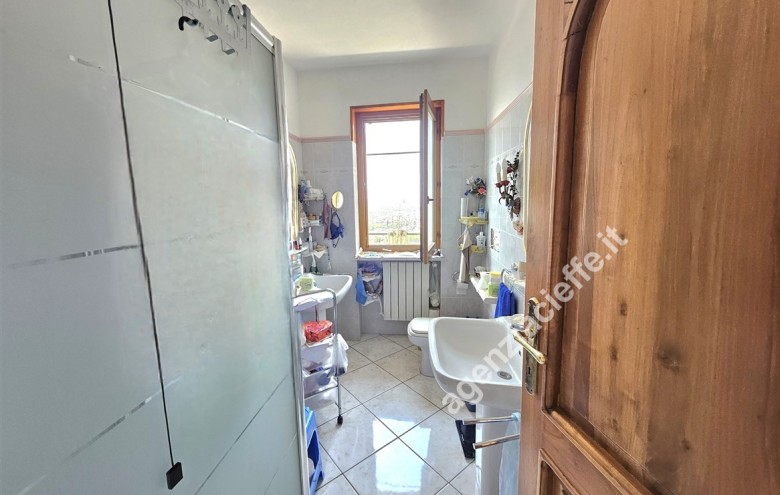 Appartamento in vendita a Massa