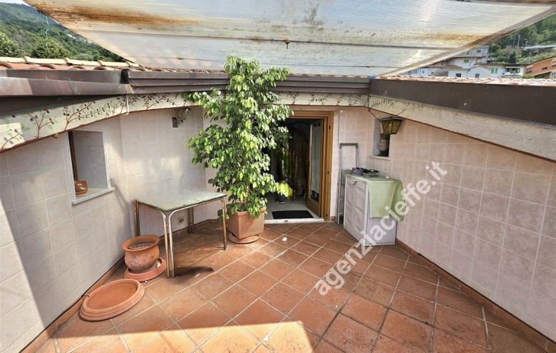 Appartamento in vendita a Massa