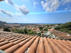 massa-prima-collina-grande-appartamento-con-terrazza-e-stupenda-vista-mare-garage