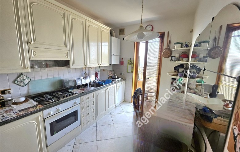 Appartamento in vendita a Massa