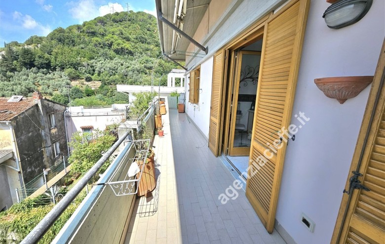 Appartamento in vendita a Massa