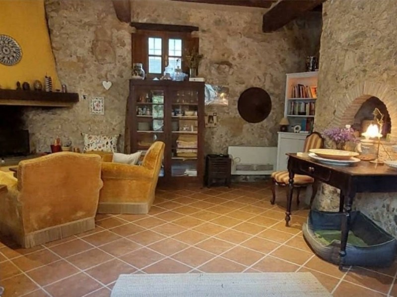 Rustico in vendita a Massarosa