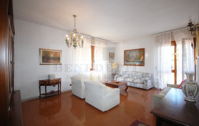 Villetta a schiera in vendita a Pietrasanta