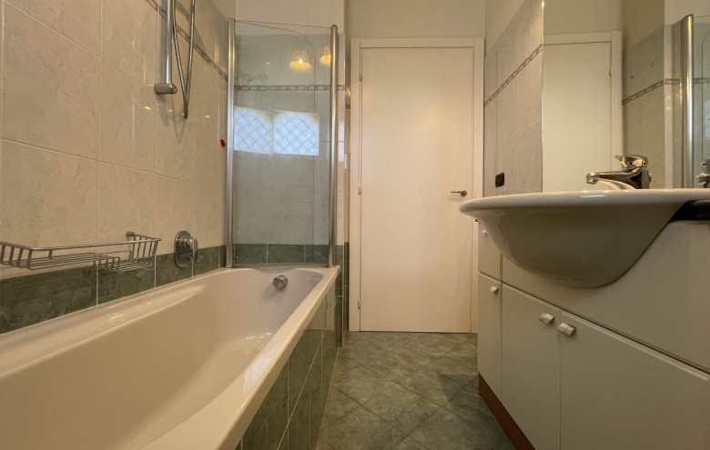 Appartamento in affitto a Pietrasanta