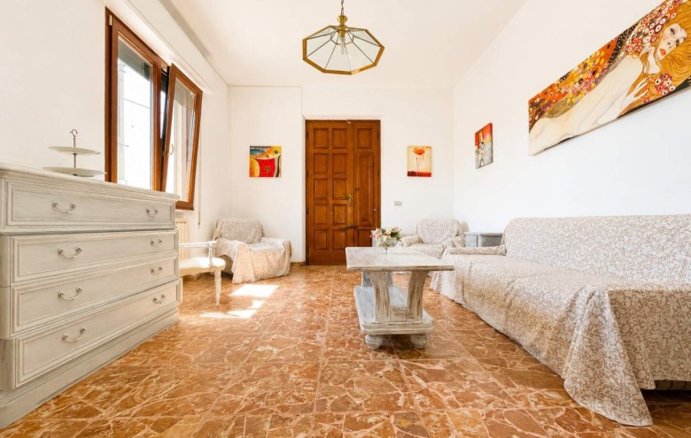 Villa singola in vendita a Pietrasanta