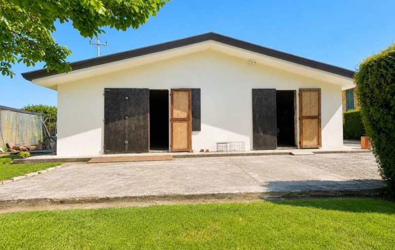 Villa singola in vendita a Pietrasanta