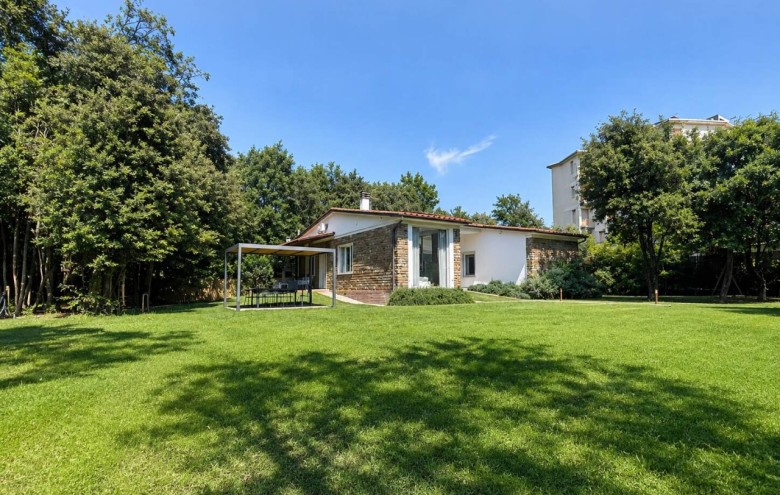 Villa singola in vendita a Pietrasanta