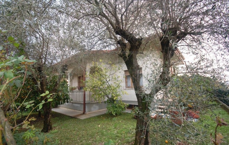 Villetta a schiera in vendita a Pietrasanta