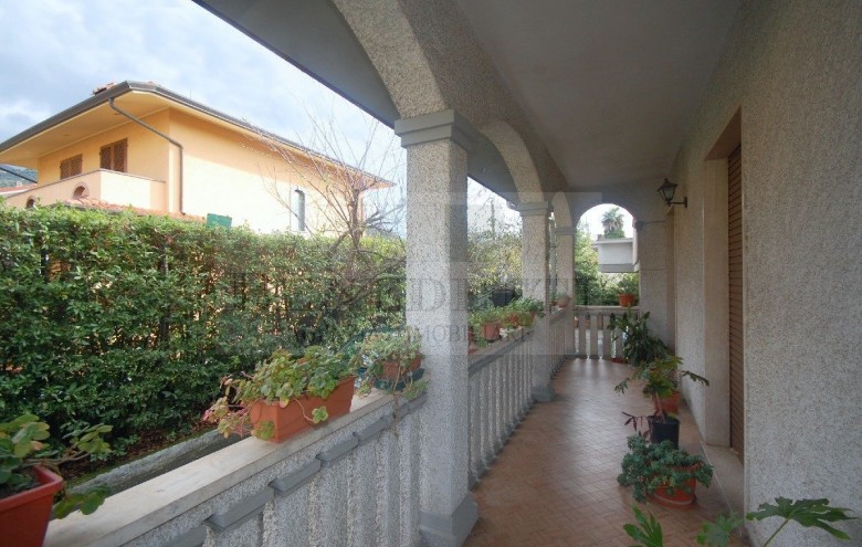 Villetta a schiera in vendita a Pietrasanta