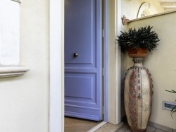 un-rifugio-moderno-villetta-con-giardino