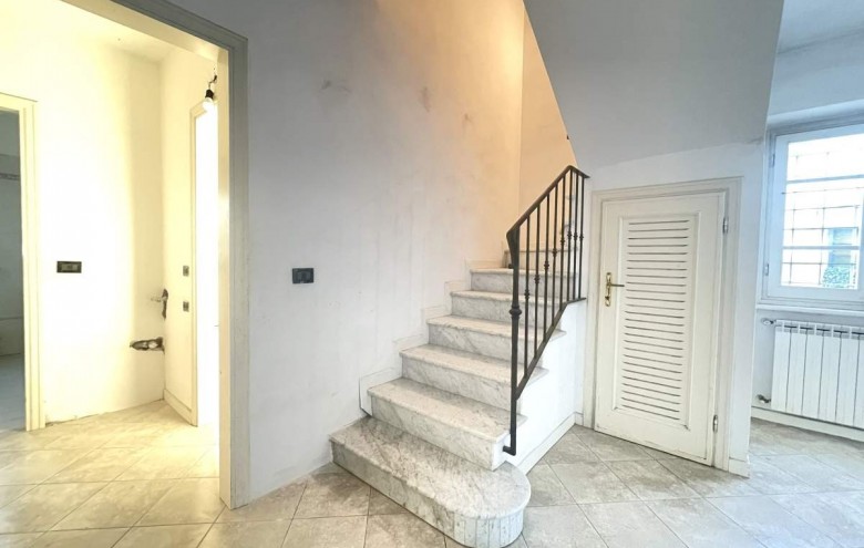 Bifamiliare in vendita a Pietrasanta