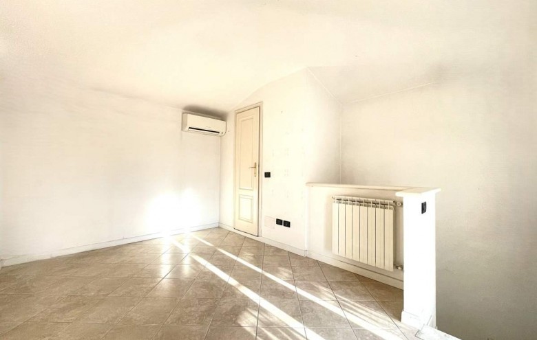 Bifamiliare in vendita a Pietrasanta