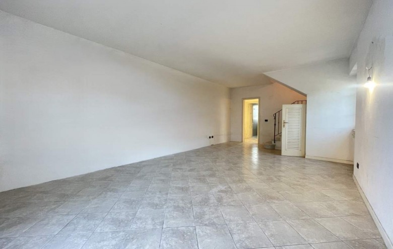 Bifamiliare in vendita a Pietrasanta