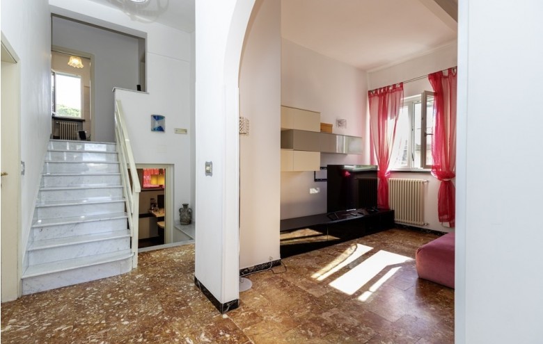 Villa singola in vendita a Montignoso