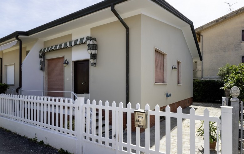 Villa singola in vendita a Viareggio