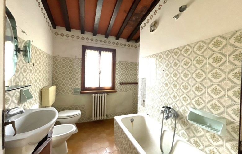 Appartamento in vendita a Seravezza